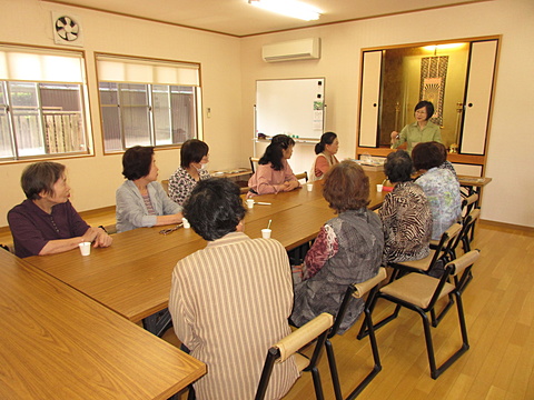 この後皆さんで会食懇談しました